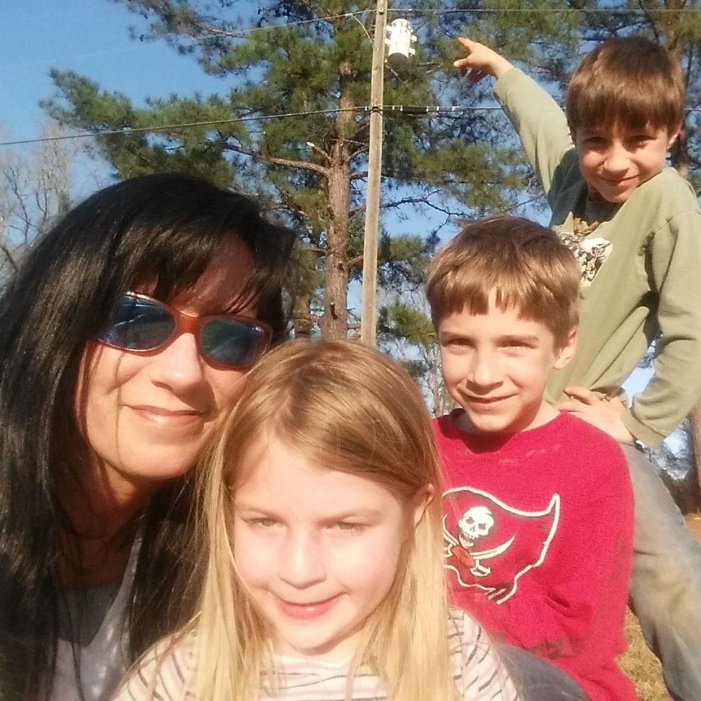 Meet your Posher, Danielle